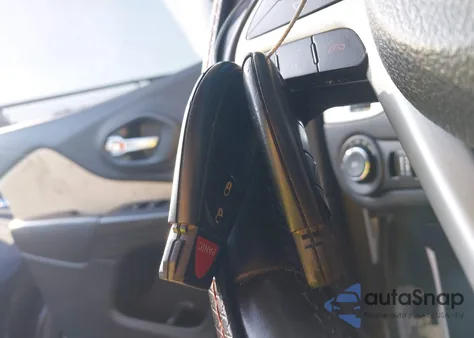 2016 Jeep Cherokee Latitude from USA, damaged, VIN 1C4PJLCB7GW159910